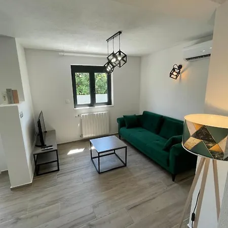 Apartment Belic With Pool Jelsa (Hvar)