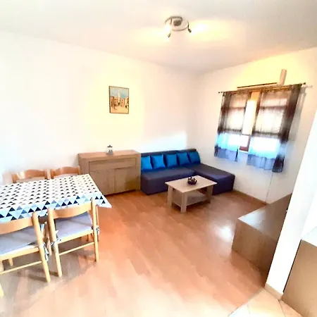 Apartment Belic With Pool Jelsa (Hvar)