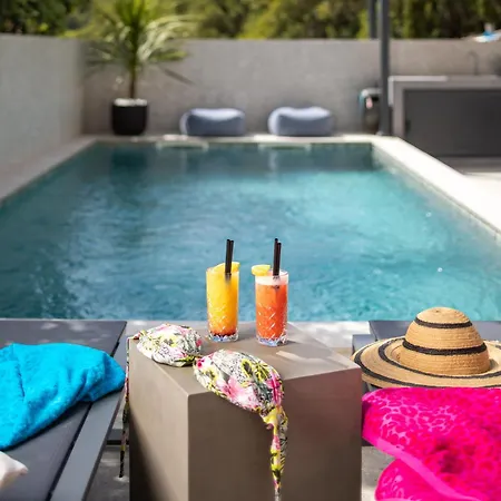 Belic With Pool