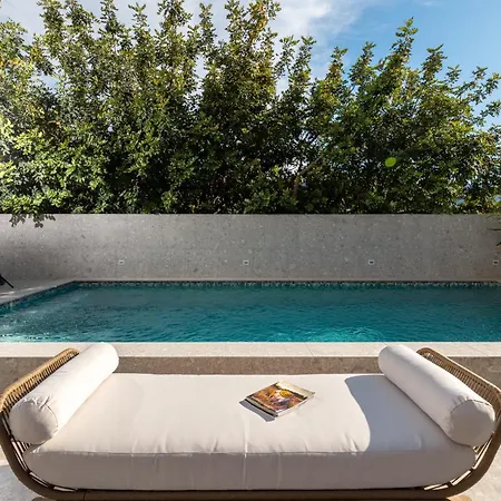 Belic With Pool Apartman Jelsa (Hvar)