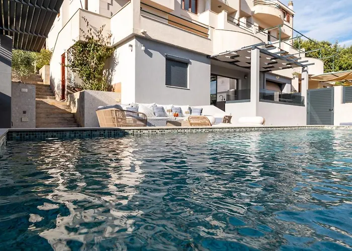 Belic With Pool Apartman