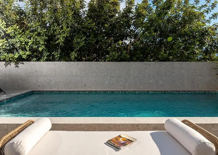 Belic With Pool Apartman Jelsa (Hvar)