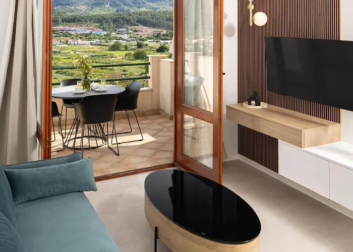 Belic With Pool Jelsa (Hvar)