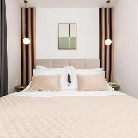 Belic With Pool * Jelsa (Hvar)